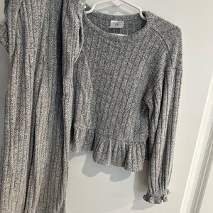 Gray Ribbed Sweater by Gap with leggings